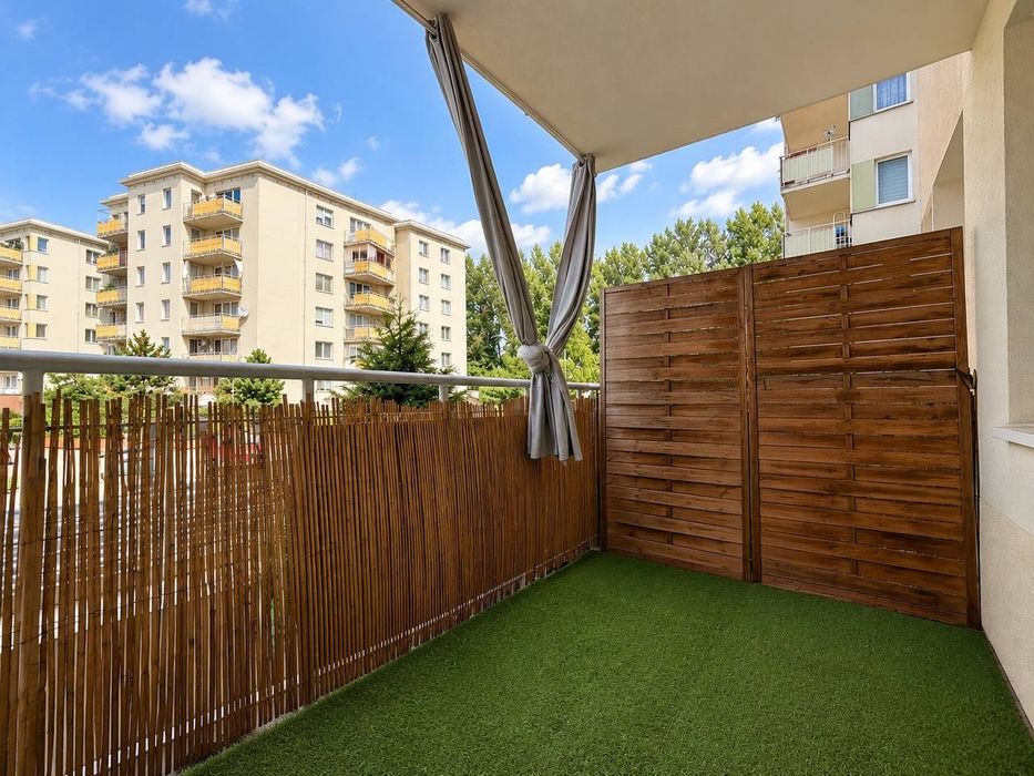 2 pokoje | Balkon | Metro Kodnratowicza | Targówek
