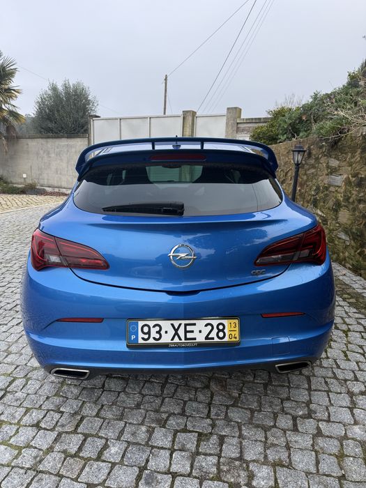 Opel Astra GTC — fotografia 7