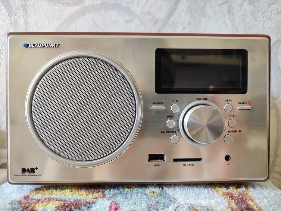 Цифровой радиоприёмник  Blaupunkt