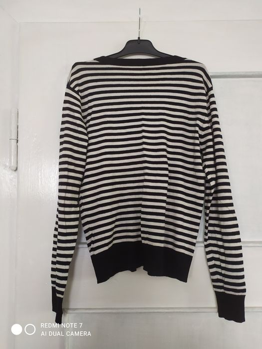 Sweter damski w paski