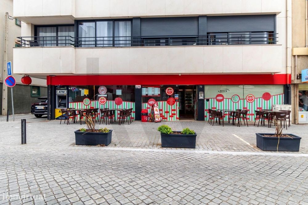 Trespasse Pizzaria equipada em localização estratégica – Rua 23, Espin