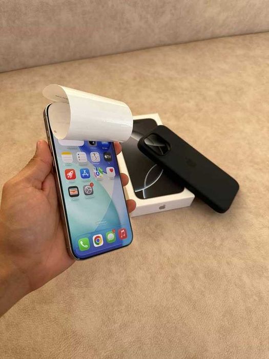 iPhone 16 Pro Max 256GB Branco Novo