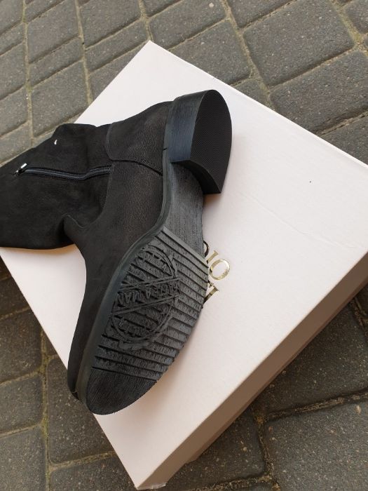 Kozaki zamszowe czarne rozmiar 37