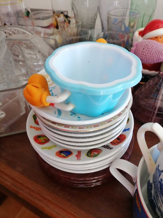 oportunidade 25€ Lote de loiças e copos diversos