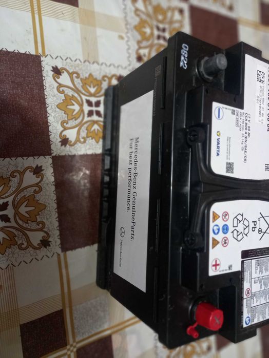 Продам акумулятор VARTA