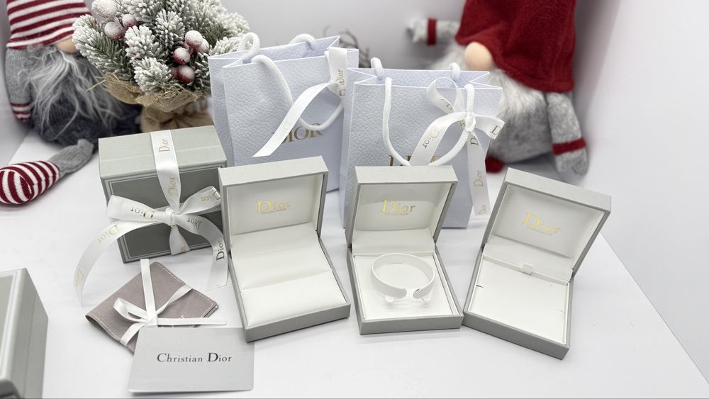 Коробка Dior Диор для кольца,подвес,браслет.