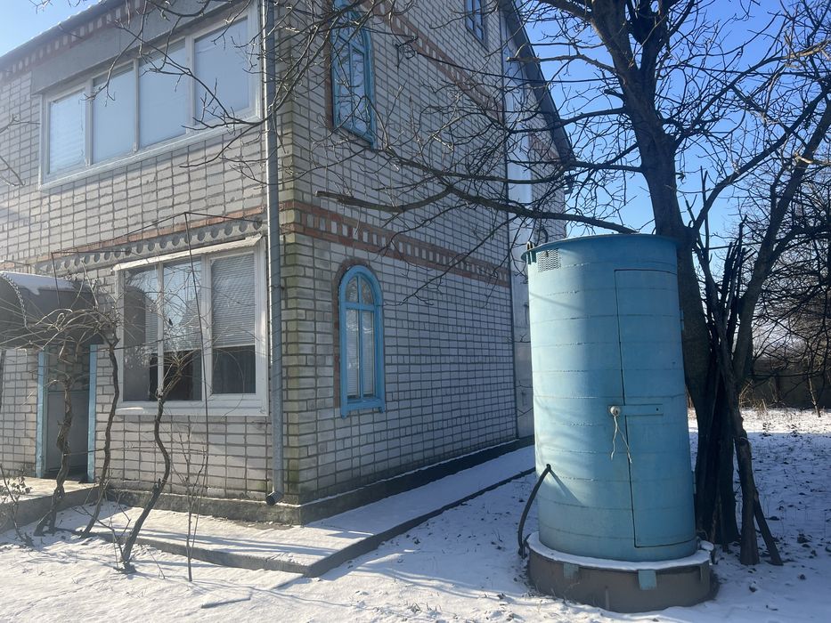 Продам ДОБРОТНИЙ будинок с. Омельник( від Кременчука 15 км)СЕРТИФІКАТ