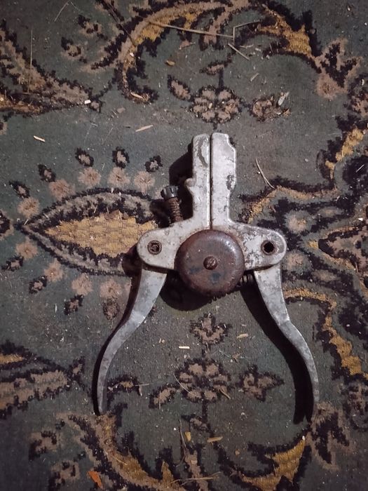 Стриппер для зняття изоляції