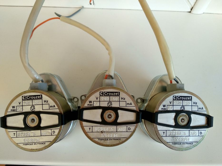 Электродвигатель Crouzet с редуктором в сборе.