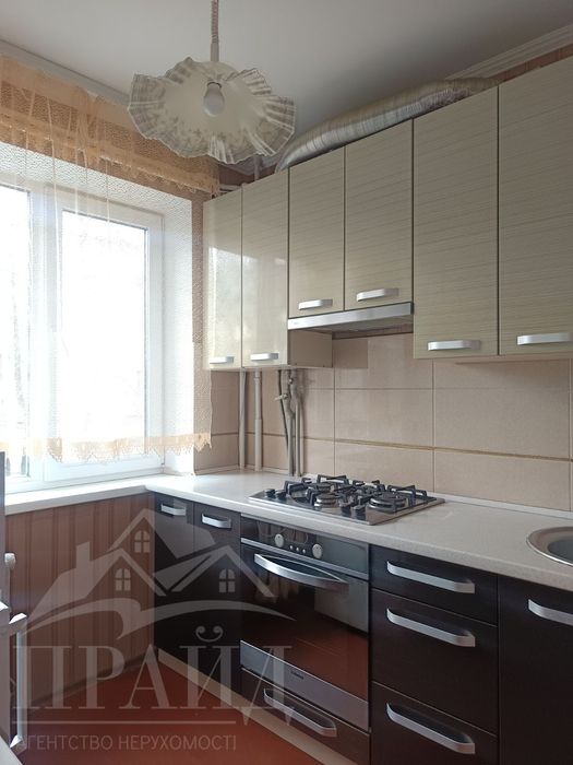 Продам 2 кмн квартиру