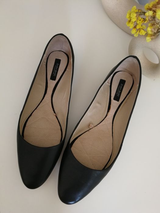 Шкіряні балетки від ZARA. 25 см по устілці, для вузької ніжки.