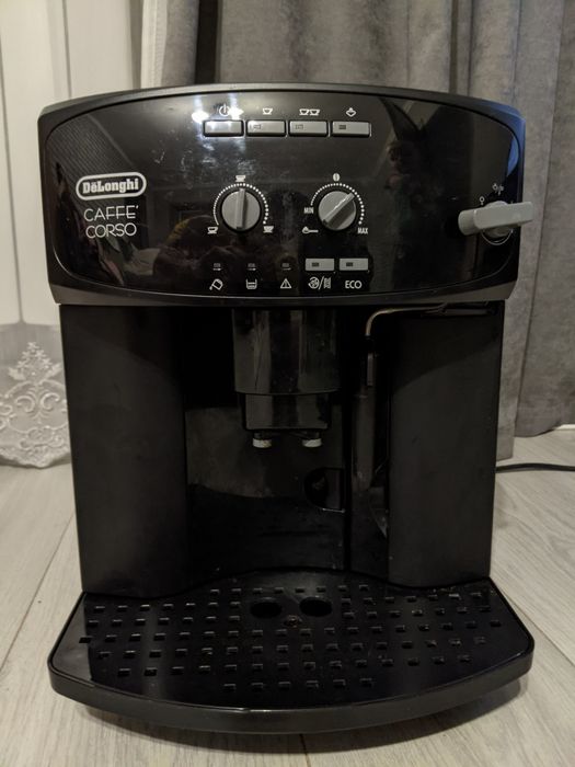 Кавоварка DeLonghi Caffe Corso Black