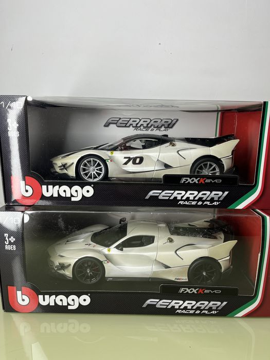 Ferrari FXXKEvo burago 1:18
