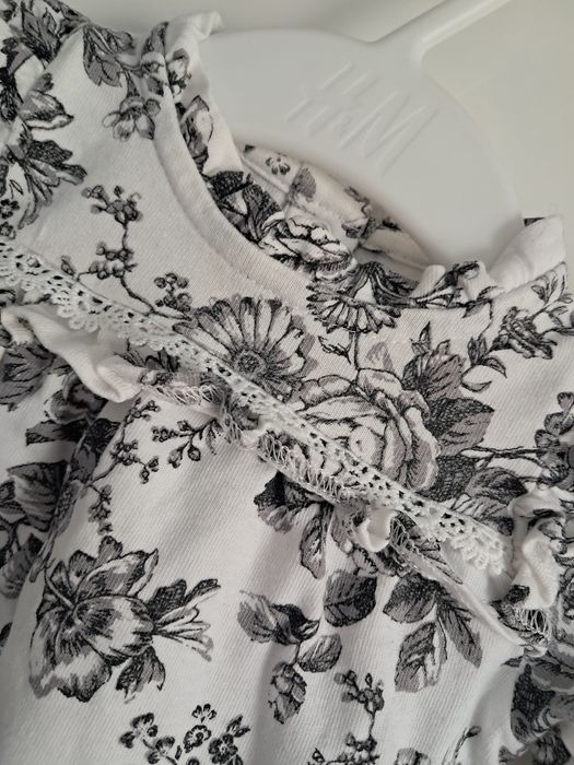 Sukienka w kwiaty Newbie/ Kapphal r 56