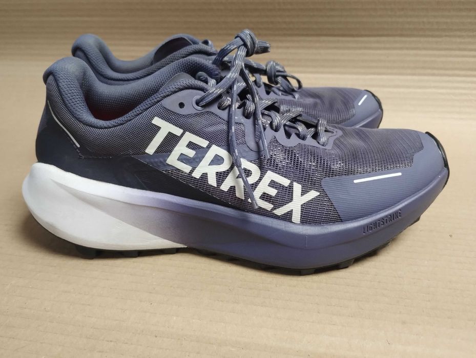 Buty sportowe do biegania Adidas terrex 40 2/3 bdb