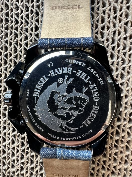 Diesel  DZ 4397