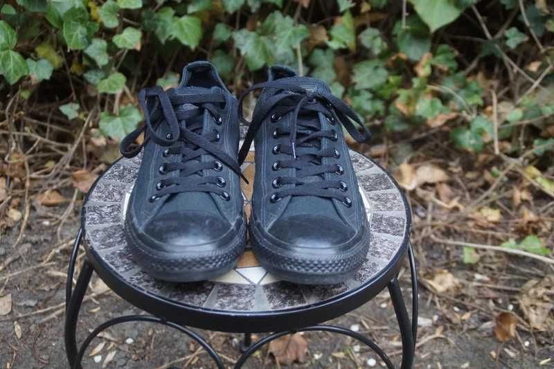 Converse roz.42,5