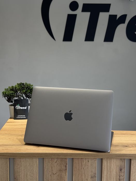 MacBook Pro M1 16/256Gb • Гарантія • Магазин