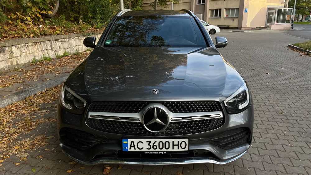 Продам Mercedes Glc 2019