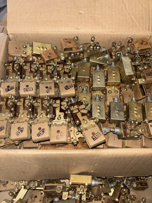 Центральний перемикач світла п-300.п-305 зіл газ уаз мтз.юмз