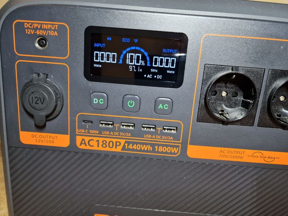 Зарядна станція Bluetti AC180P