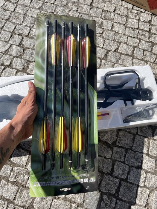 Besta caça ultra potrnte nova em caixa