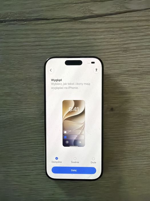 iPhone 16 Pro, kolor czarny + case