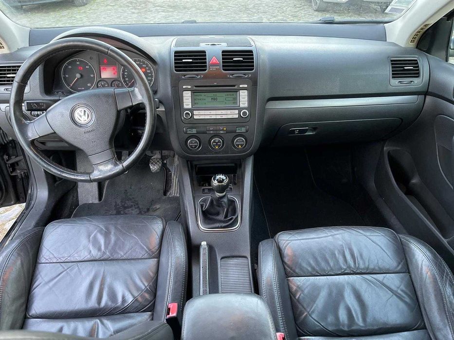VW Jetta 1.9TDI 105CV Nacional
