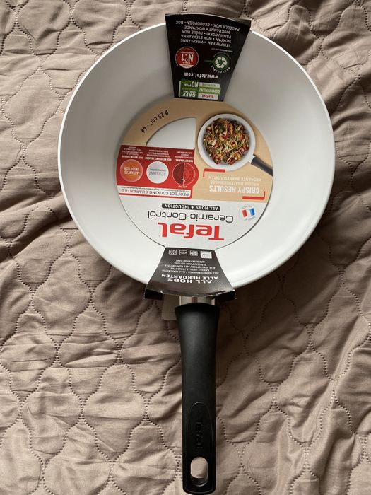 Nowa patelnia Tefal