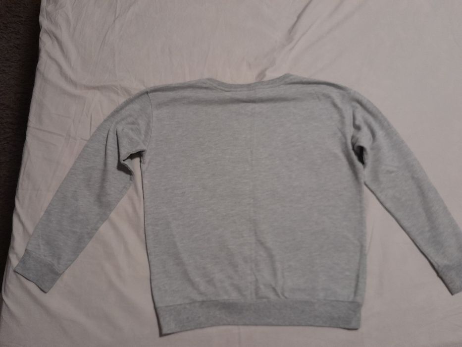 Camisola Cinzenta com Texto