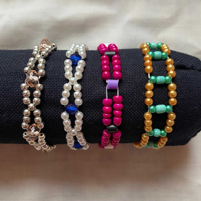 Pulseiras de Missangas artesanais