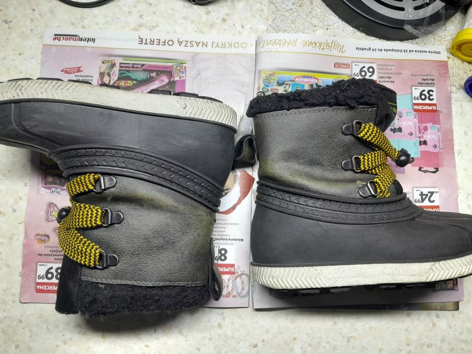 Buty gumiaczki Rozmiar 24/25. Friboo