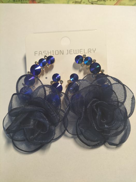 Kolczyki granat róże z kamieniami