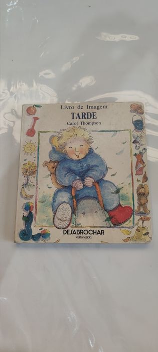 Livro infantil com imagens para mais de 1 ano