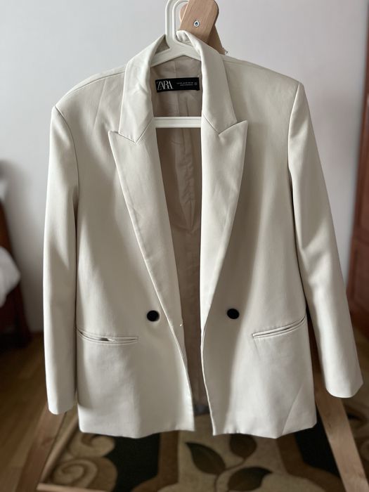 Піджак жіночий  Zara