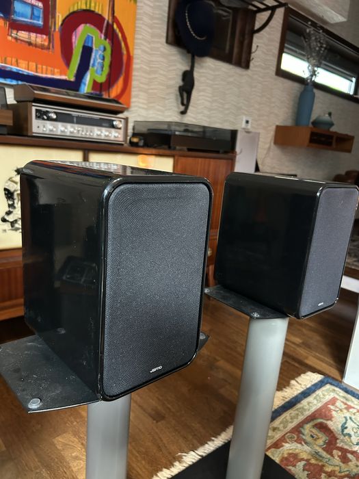 Colunas bookshelf Jamo S404,excelente som