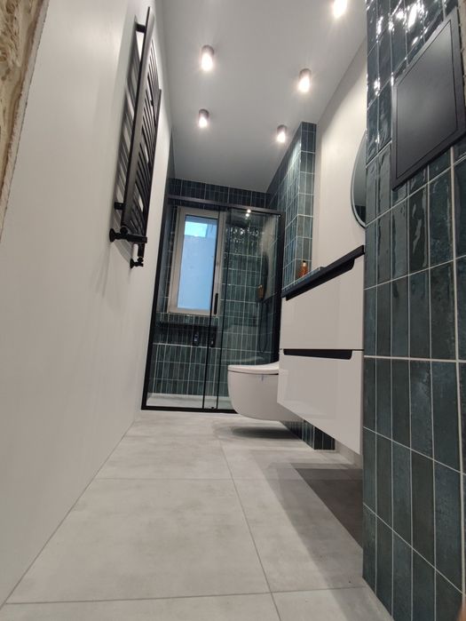 Remont mieszkań , łazienek