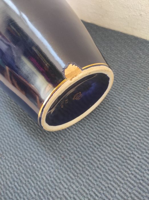 Vaso em porcelana de Aveiro