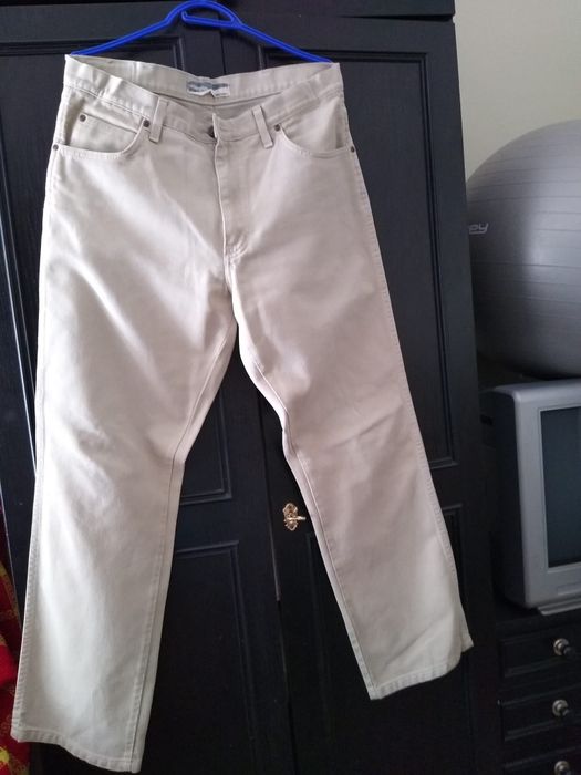 Sztruksy męskie Wrangler