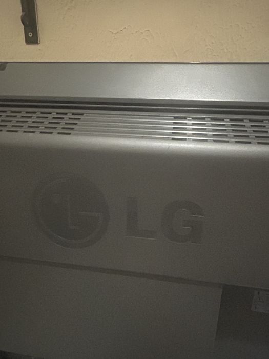 Telewizor LG 37 cali