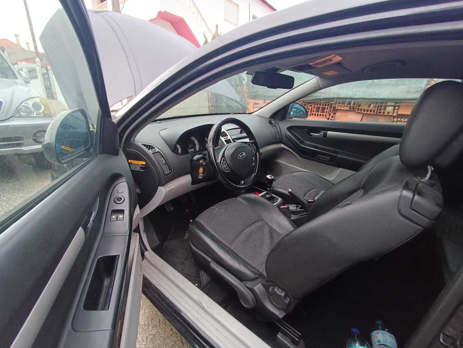 Kia Pro_Ceed SCoupé — Motor em Excelente Estado — Reparação ou Peças — Sinistrado
