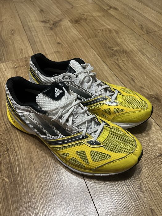 Кросівки adidas adizero tempo 5