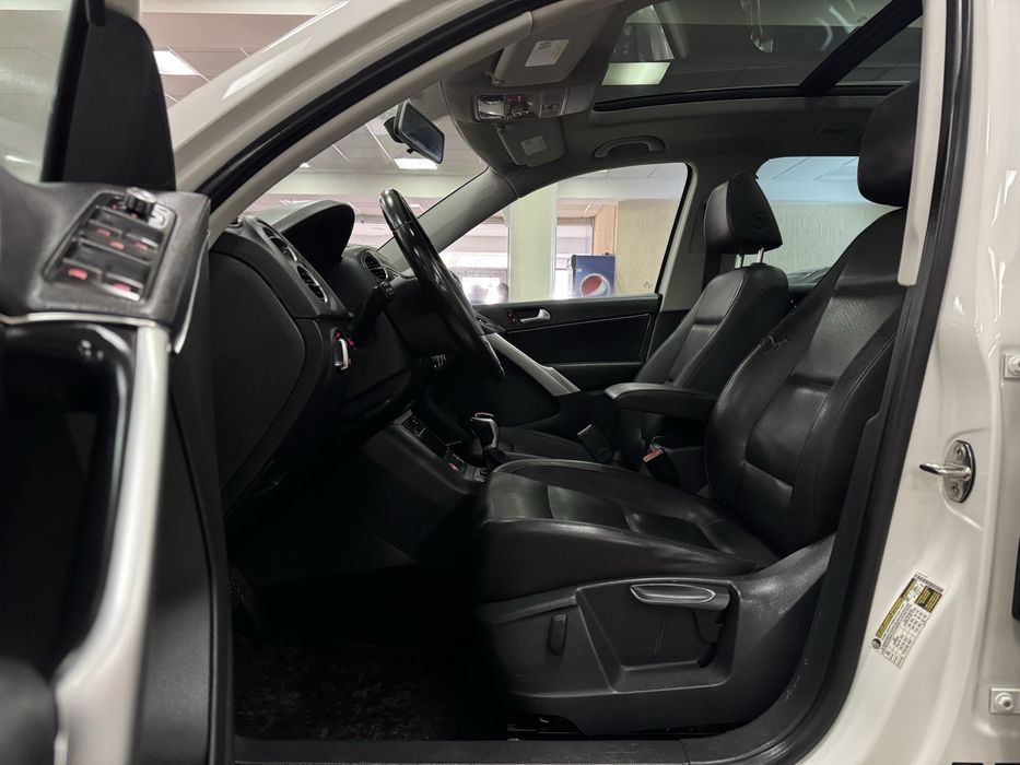 Volkswagen Tiguan 4MOTION 2.0TSI 16V 6АКПП 2013 р.в. (200 к.с.)