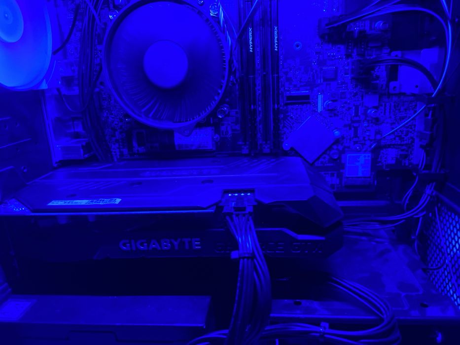 PC komputer Predator i5 11gen gtx1660super