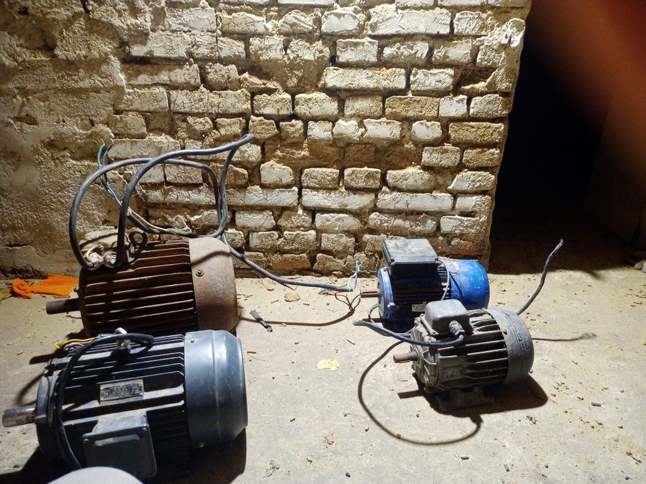 Silniki trójfazowe różne