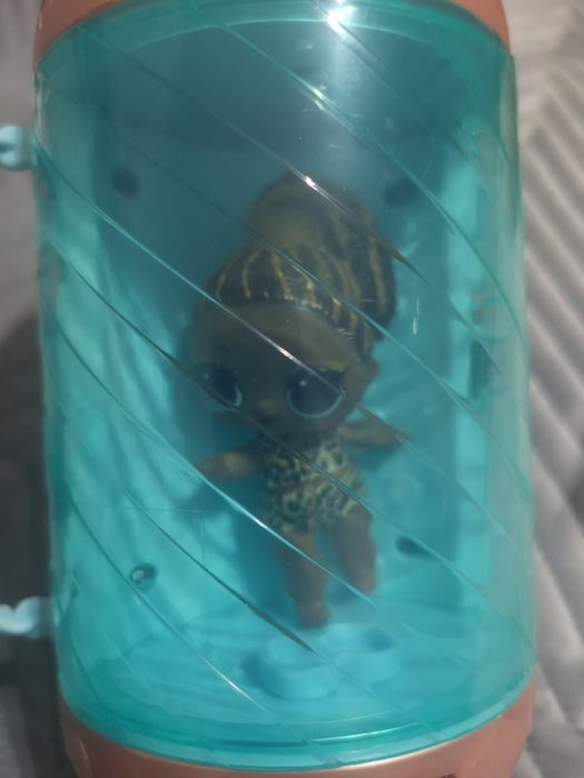 Lalka L. O. L. Surprise