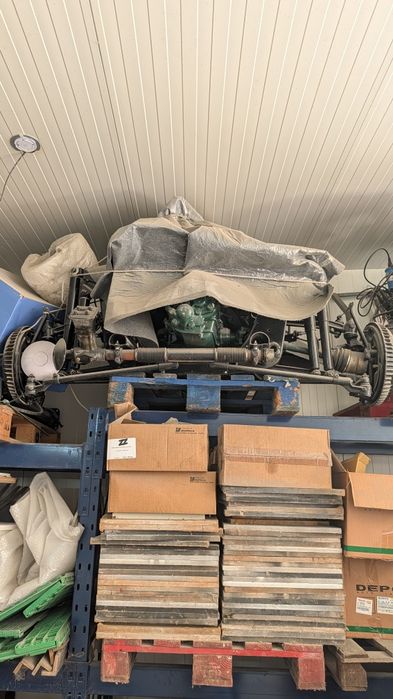 2 Citroen HY para restaurar