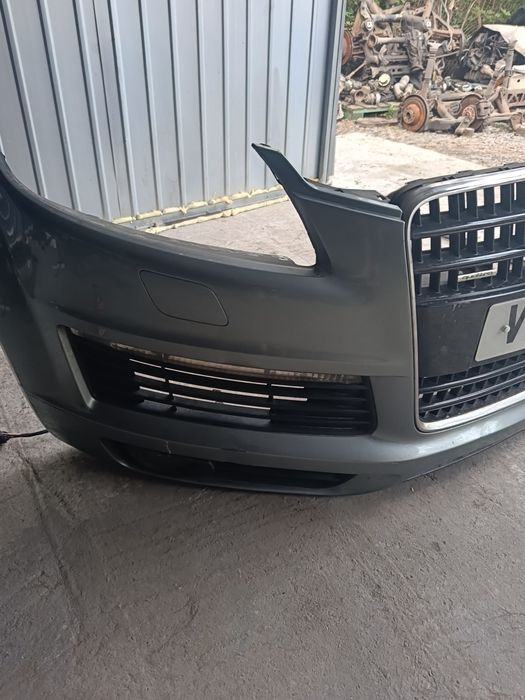Zderzak przód kompletny audi Q7 4l