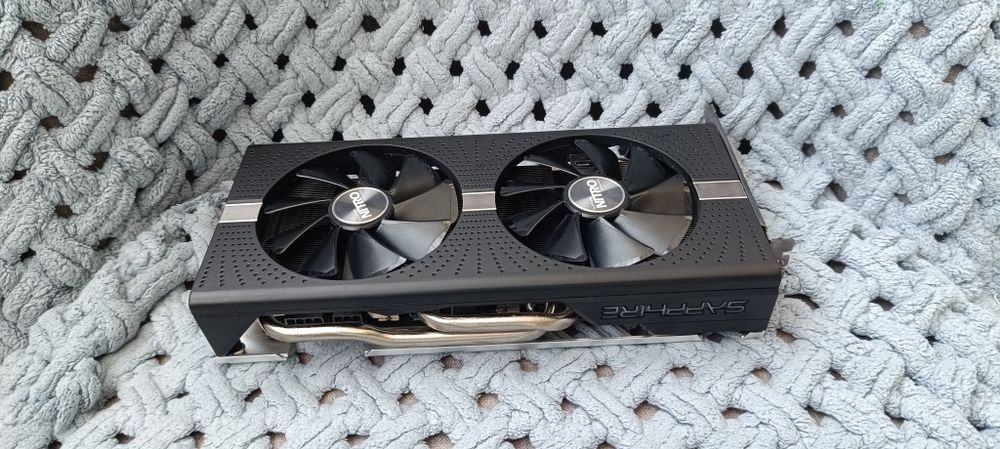 Відеокарта radeon sapphire RX 570 4gb