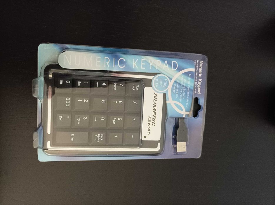 Teclado Númerico / Numeric keypad novo fechado na caixa